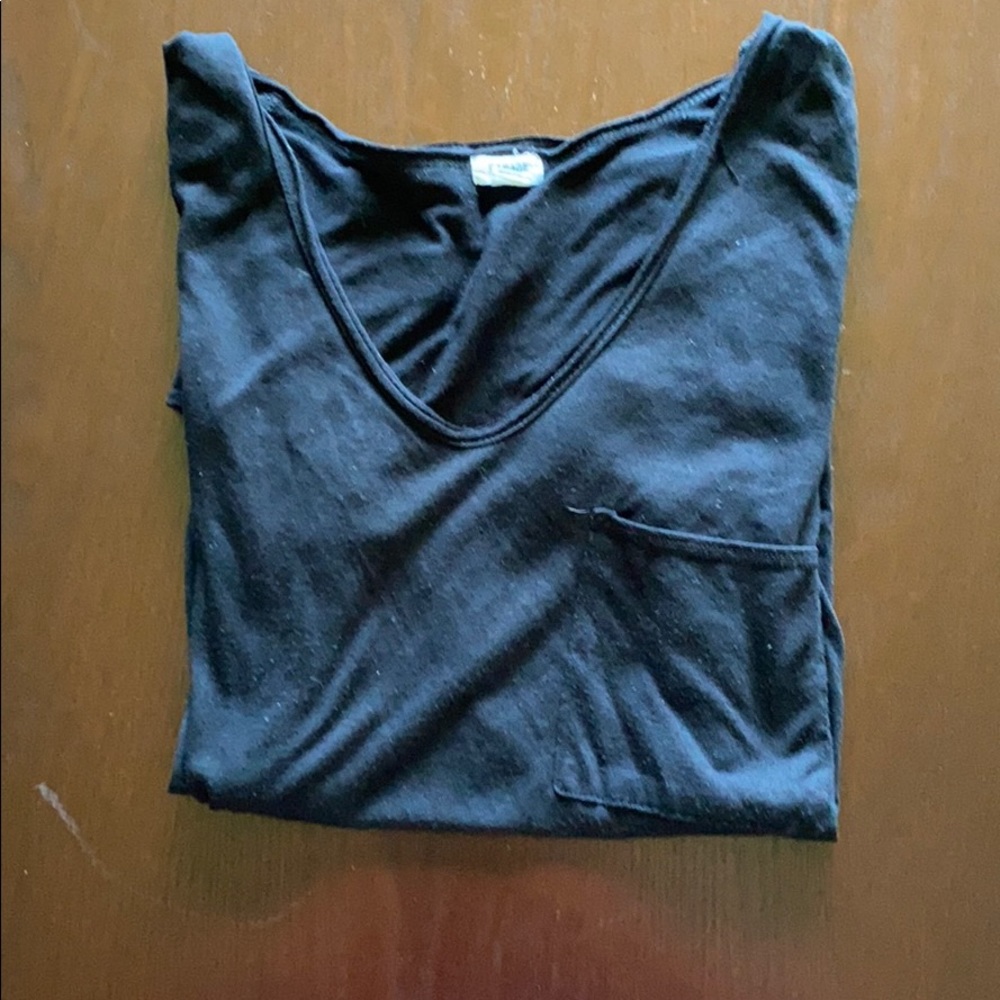 black garage tee